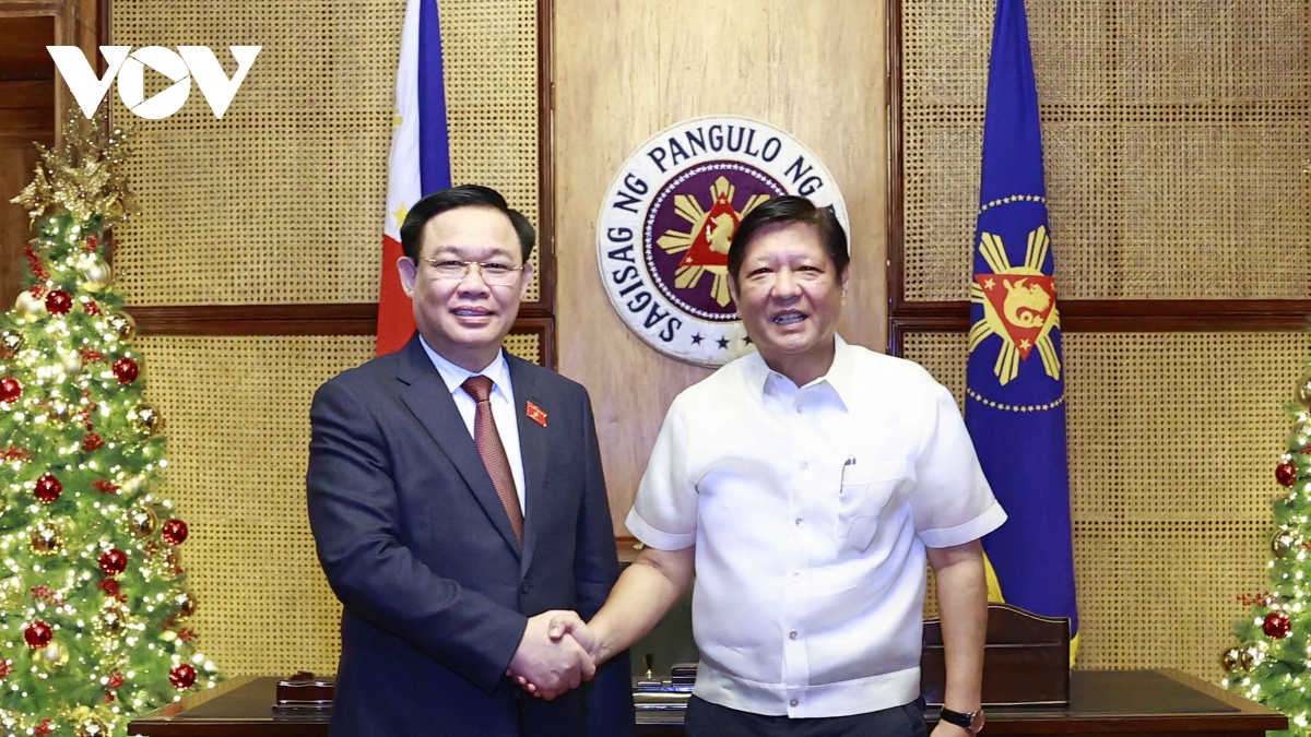 Vietnam greatly values strategic partnership with the Philippines